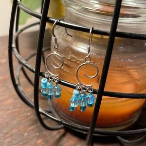 B2GOFREE 🍭New Handmade fishhook earrings